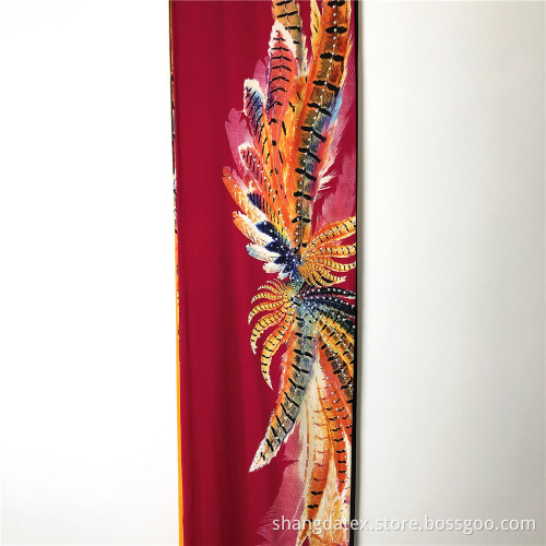 Big Feather Design Rayon Print With Half Loulou